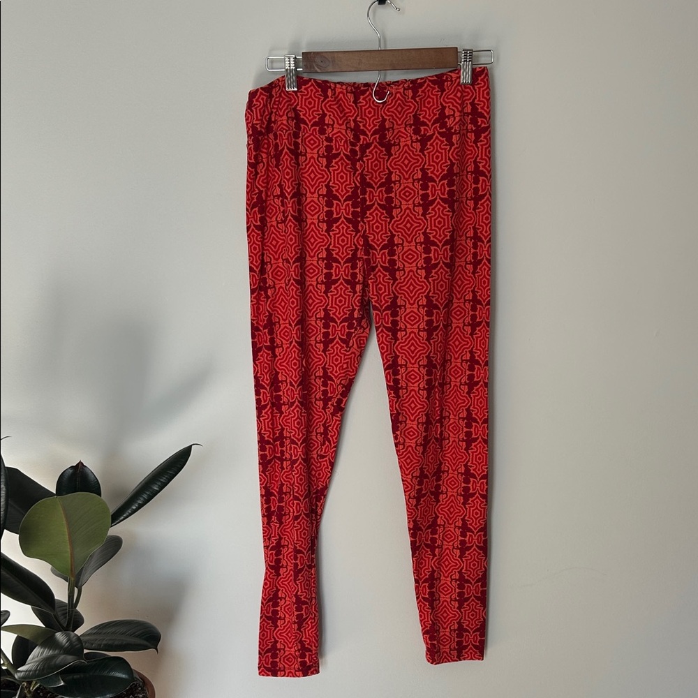 Cupid Patterned Lula Roe Leggings Tall/Curvy